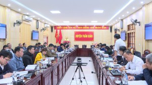 Họp lấy ý kiến góp ý dự thảo báo cáo phương án phát triển dược liệu quý tại huyện Tuần Giáo