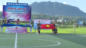 Khai mạc giải bóng đá vô địch sân 7 người tranh cup Hoa Ban Tuần Giáo lần thứ 2