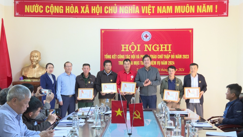 Tuần Giáo tổng kết công tác Hội chữ thập đỏ năm 2023, triển khai phương hướng, nhiệm vụ năm 2024