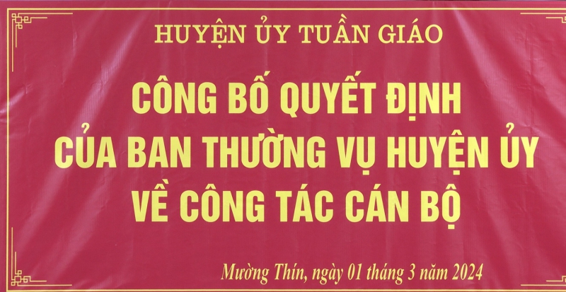 Công bố Quyết định của BTV Huyện ủy về công tác cán bộ  tại xã Mường Thín