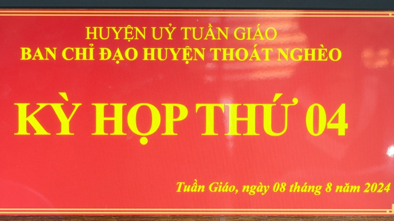 Họp Ban Chỉ đạo huyện thoát nghèo