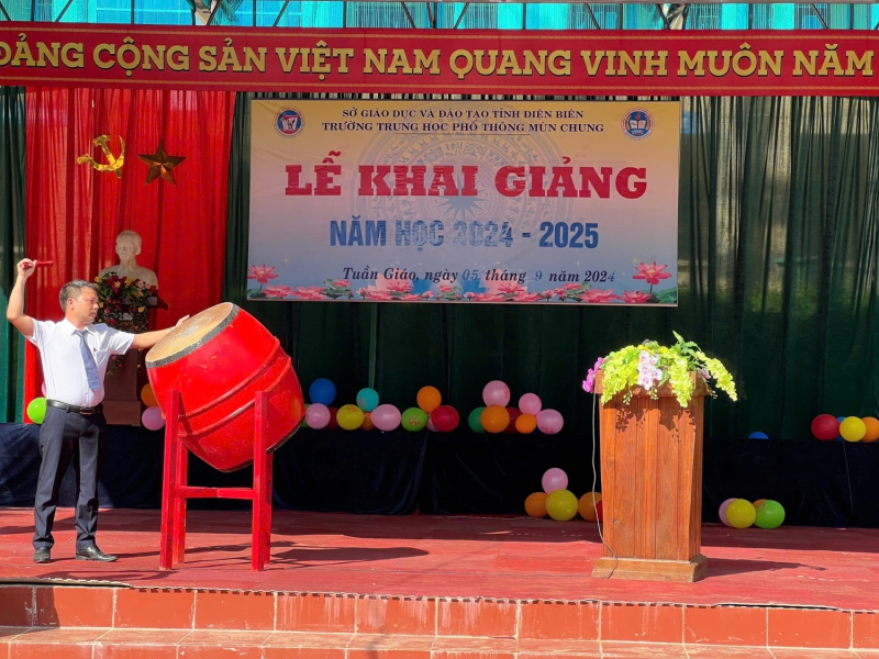 Trường THPT Mùn Chung khai giảng năm học 2024 - 2025