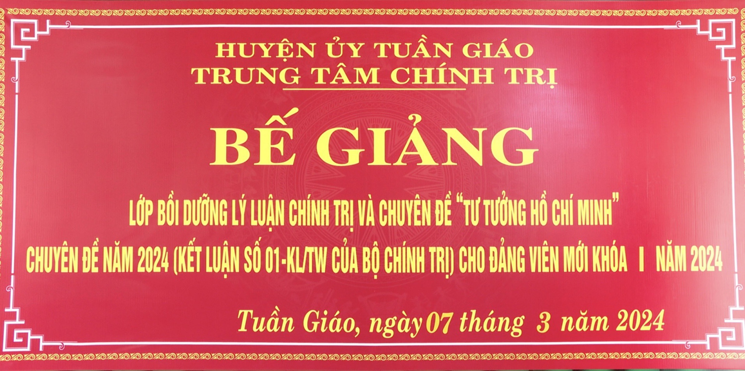 Bế giảng lớp bồi dưỡng LLCT và chuyên đề “Tư tưởng Hồ Chí Minh” cho đảng viên mới khóa III năm 2023