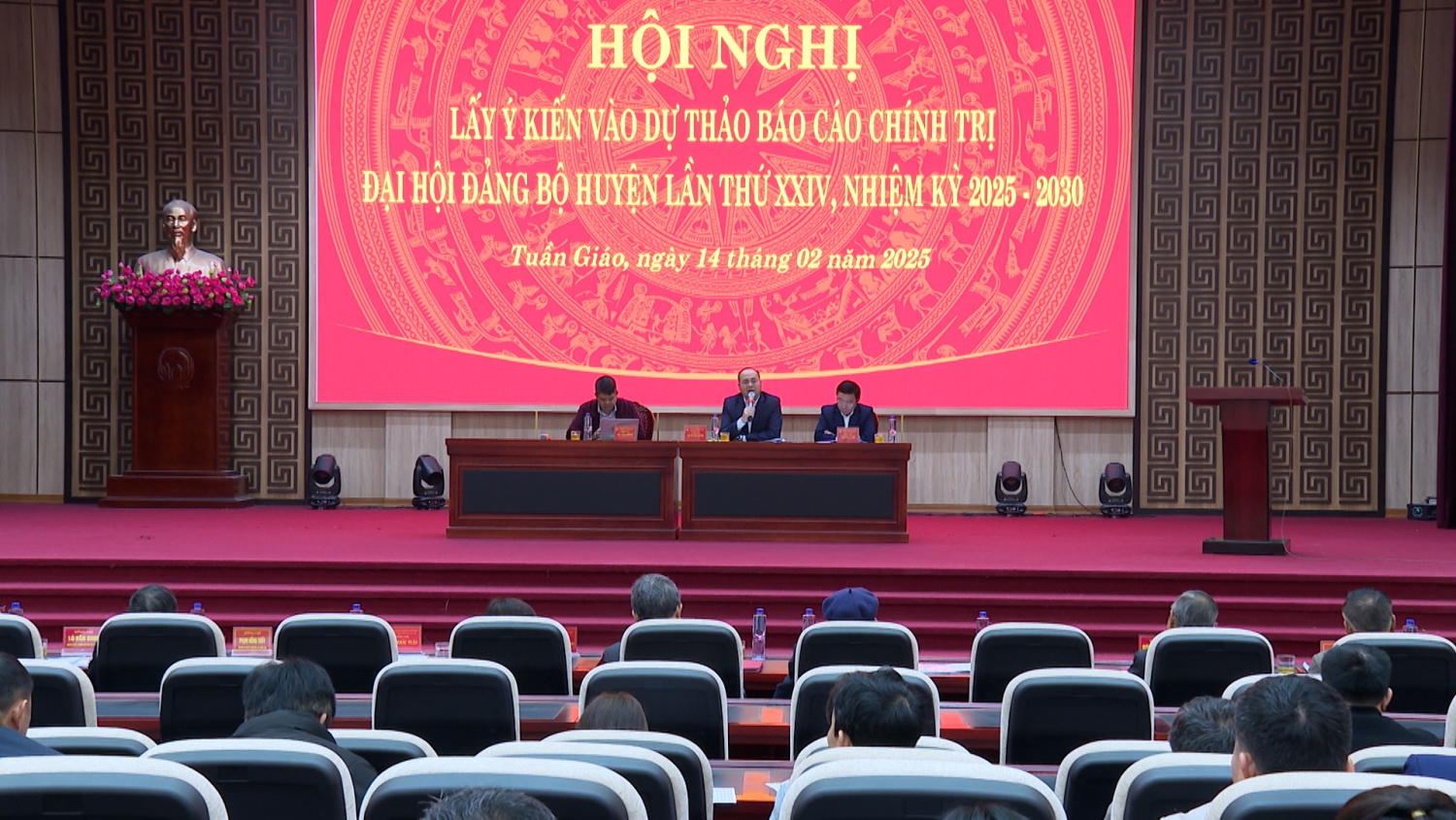 TOÀN CẢNH HỘI NGHỊ