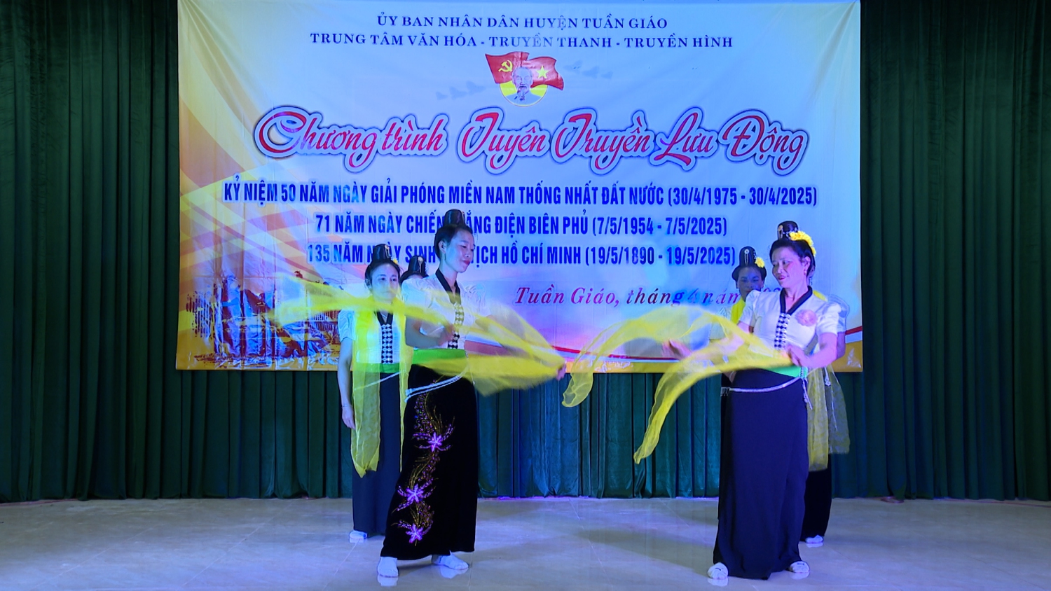 tiet muc mua cua doi van nghe ban yen xa muong thin tai chuong trinh
