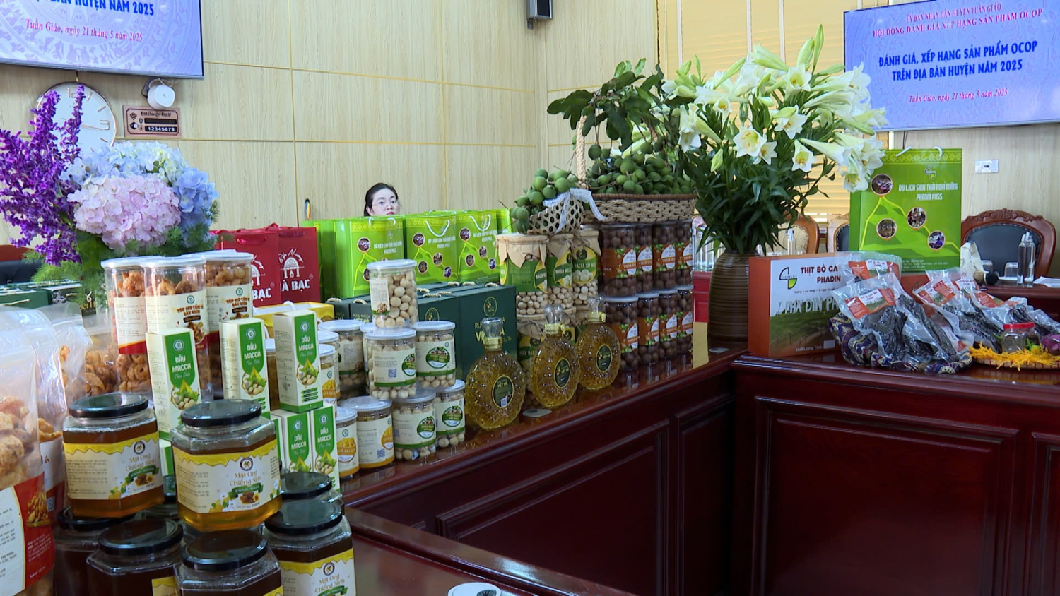 CÁC SẢN PHẨM THAM GIA BÌNH XÉT