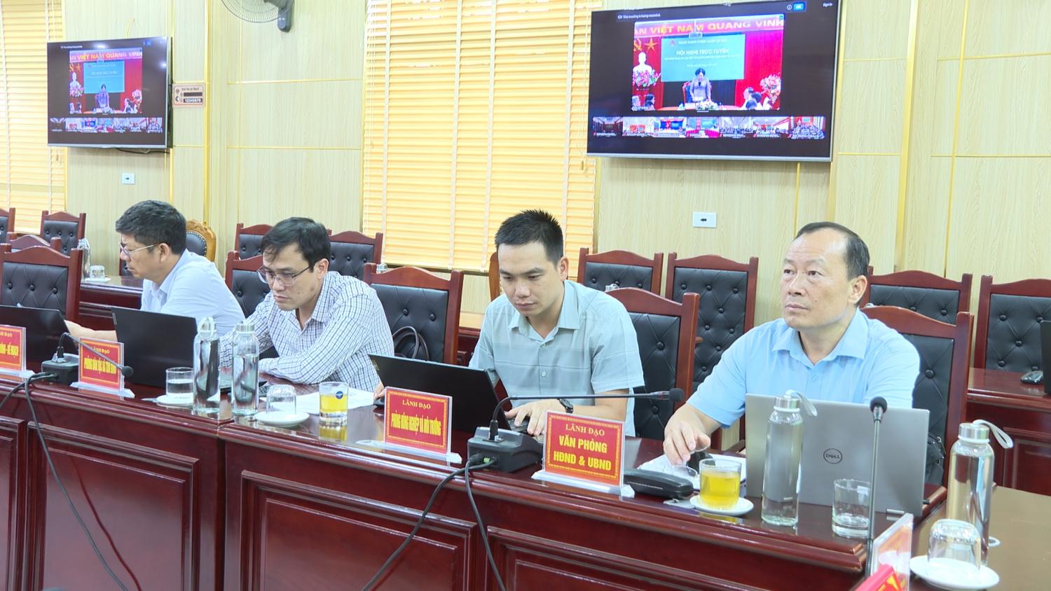 Đại biểu dự Hội nghị